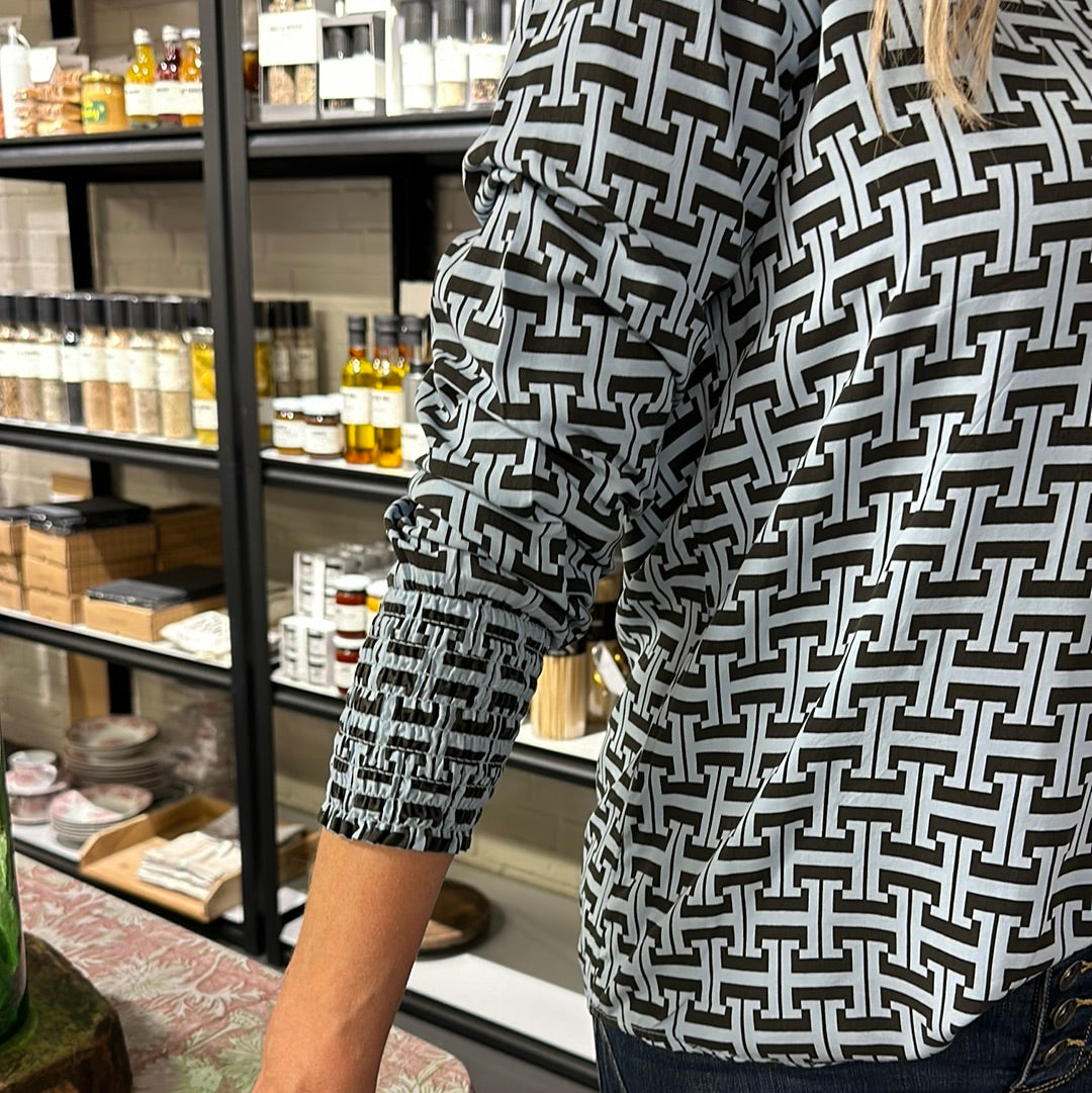 Blus Alice mönstrad med smockärm