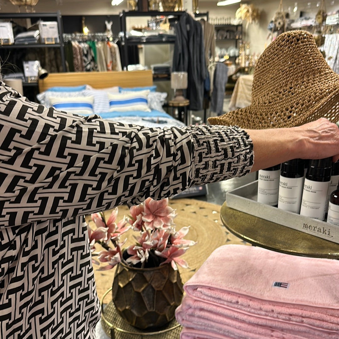 Blus Alice mönstrad med smockärm