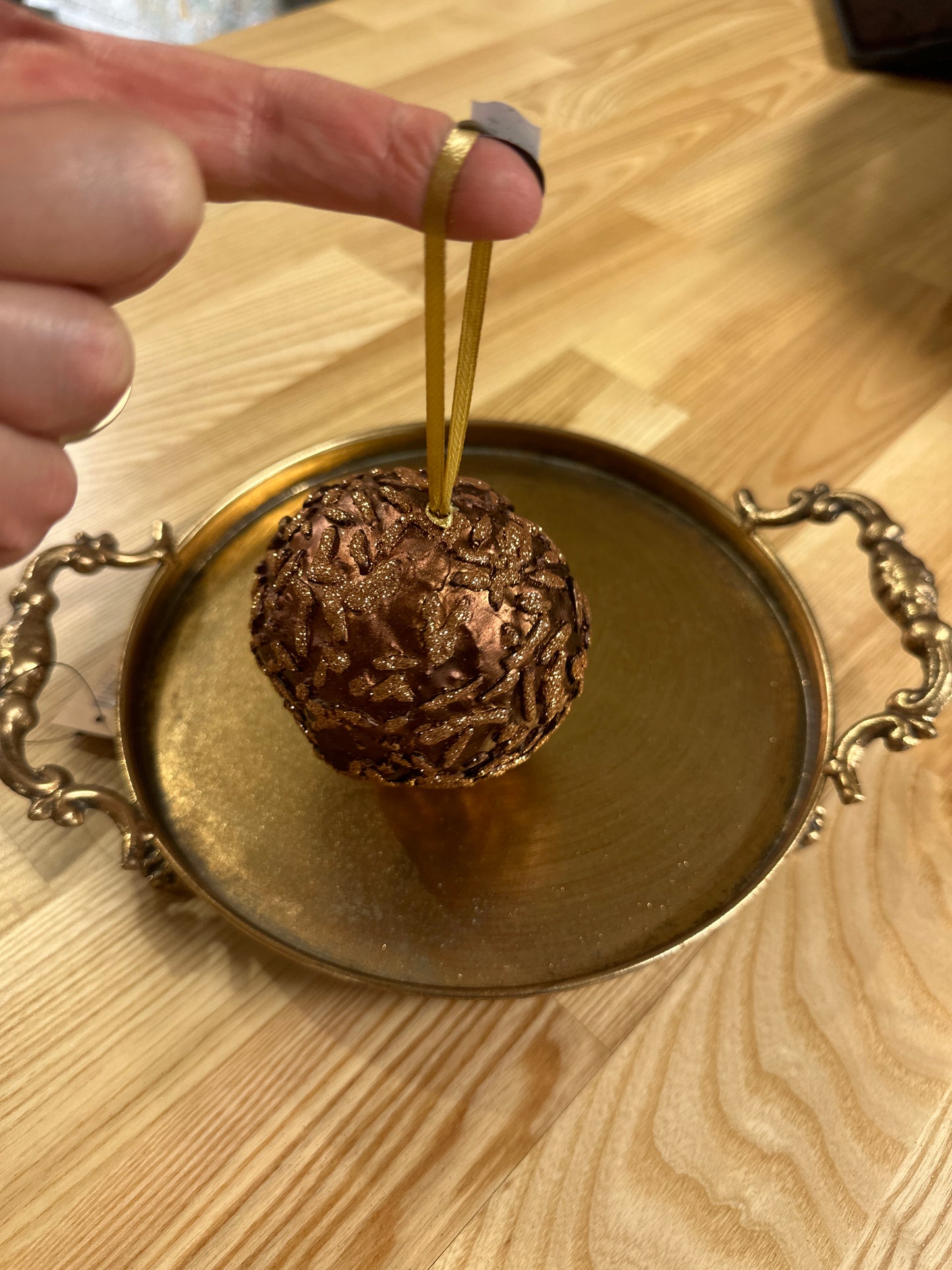Arracksboll dekorationshänge