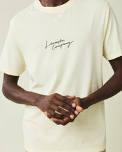 Ladda upp bild till gallerivisning, Max t-shirt med tryck Lexington Offwhite
