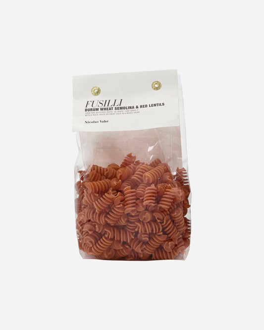 Pasta fusilli, med röda linser