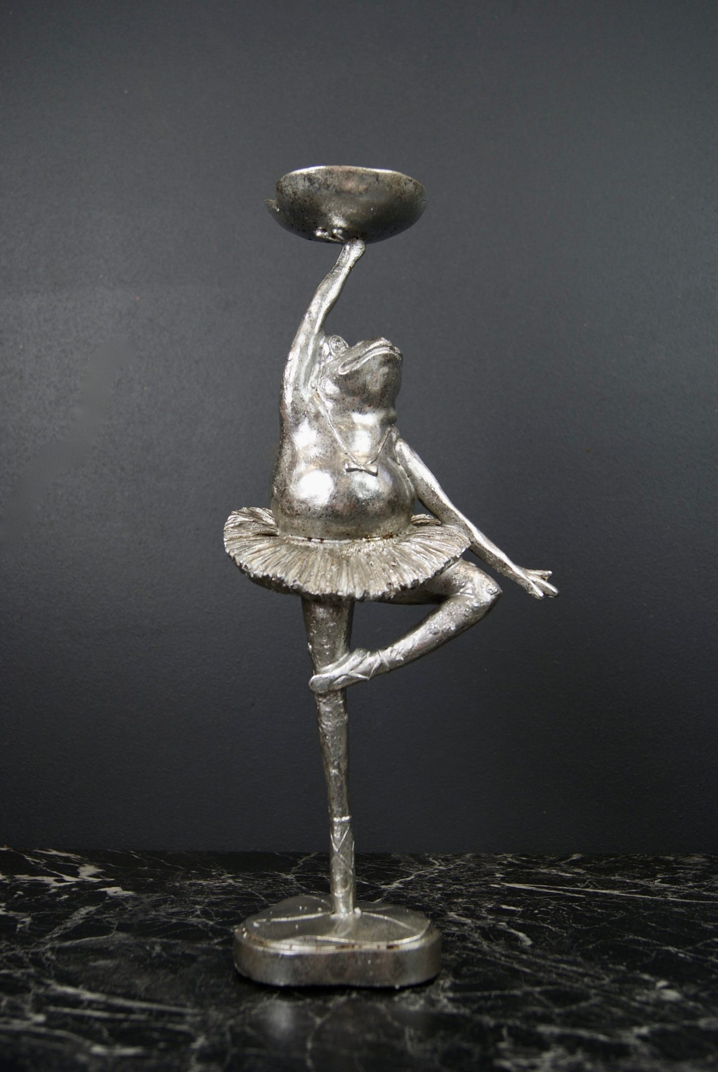Groda Ballerina